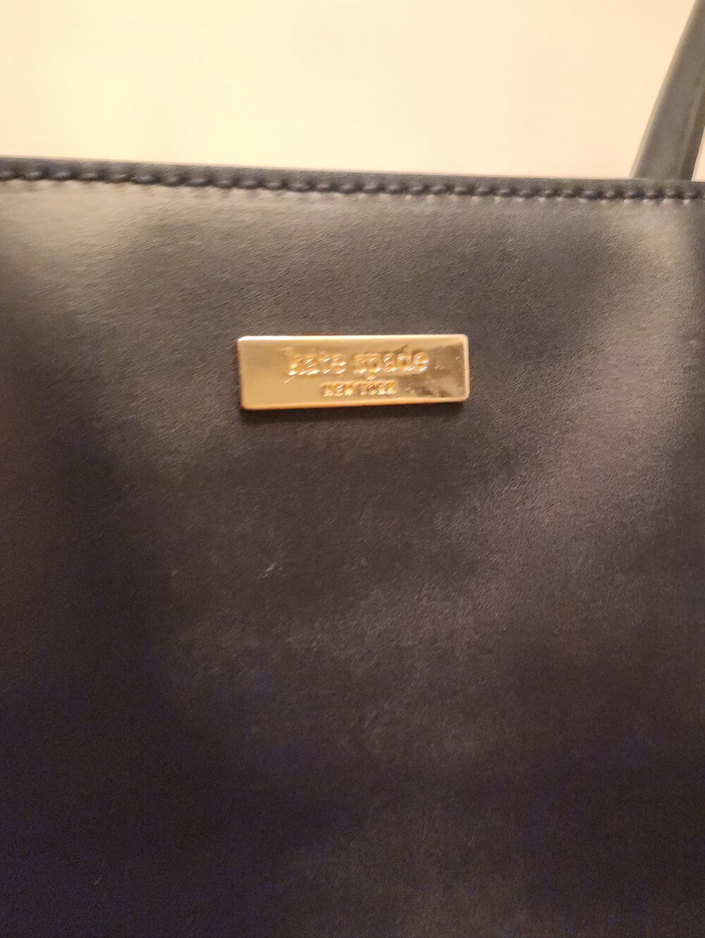 Kate Spade Dark Navy Blue Leather Scalloped-Trim Tote Immaculate Cream & Bow Int - Picture 2 of 11